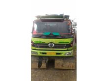 2010 Hino FM 7.7 Trucks