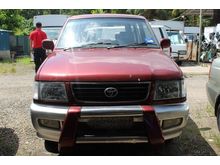 2001 Toyota Unser 1.8 (M)
