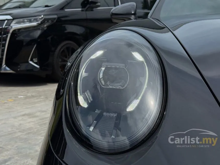 2025 Porsche 911 Carrera Coupe
