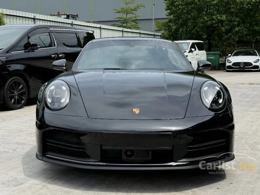 2025 Porsche 911 Carrera Coupe