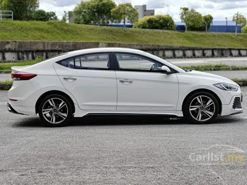 2017 Hyundai Elantra Dynamic Sedan