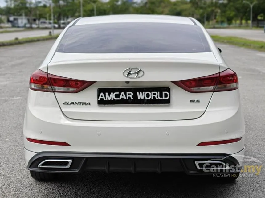 2017 Hyundai Elantra Dynamic Sedan