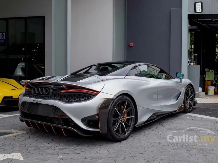 2021 McLaren 765LT Coupe