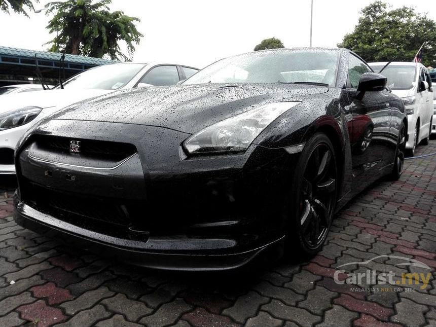 2010 Nissan GT-R Black Edition Coupe