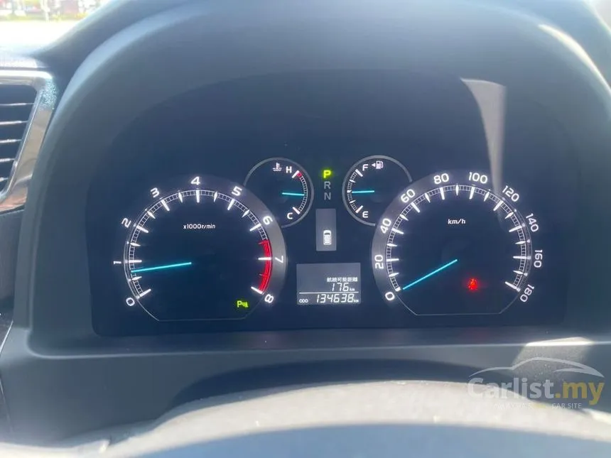 2012 Toyota Vellfire MPV