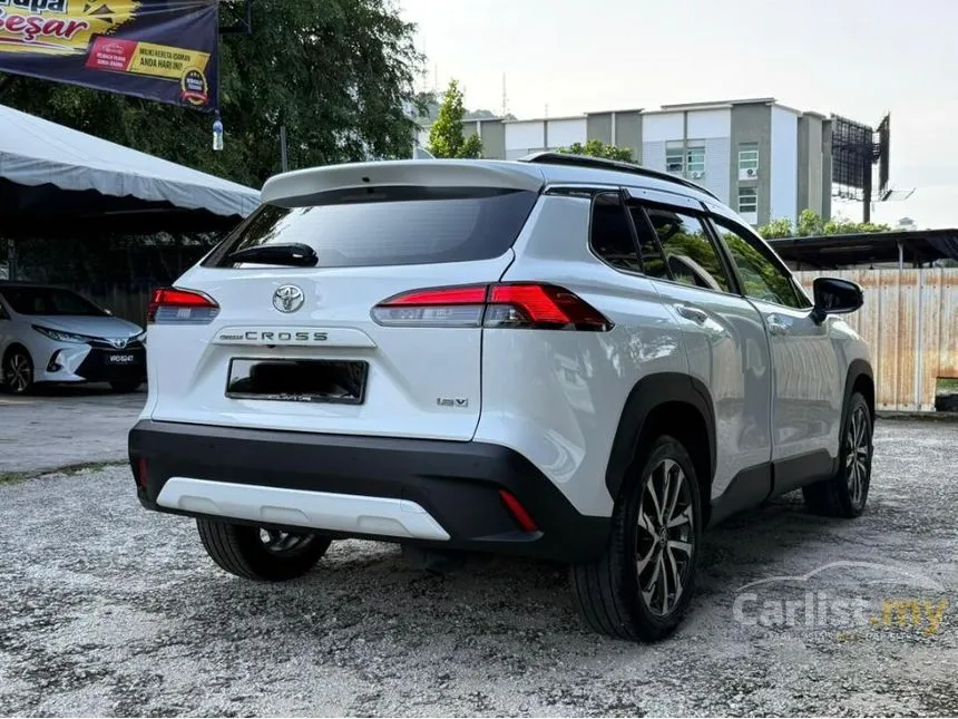 2022 Toyota Corolla Cross V SUV