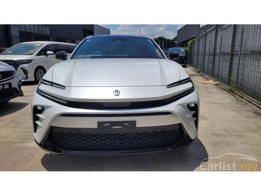 2024 Toyota Crown Sport Z PHEV SUV