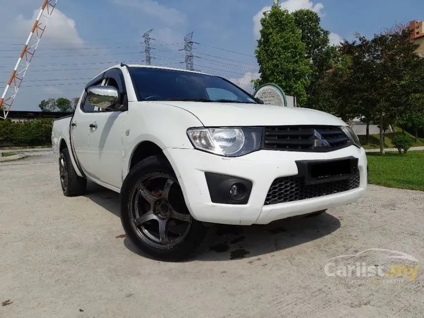 2012 Mitsubishi Triton Lite Dual Cab Turbo 4X2 Pickup