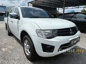 2013 Mitsubishi Triton 2.5 Lite Dual Cab 4X2 Pickup