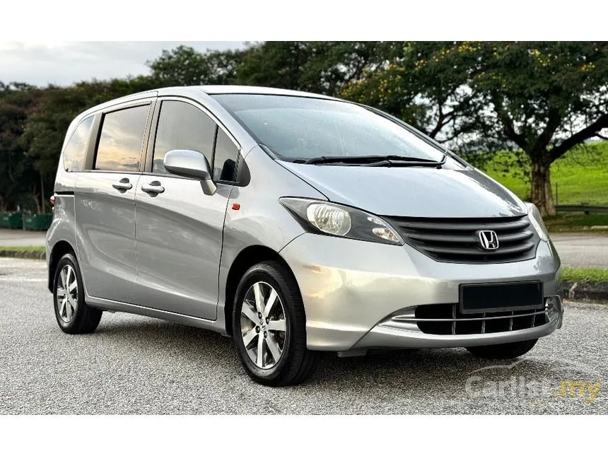 2012 Honda Freed S MPV