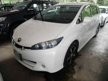 2011 Toyota Wish 1.8 S MPV -- WELL MAINTAINED --