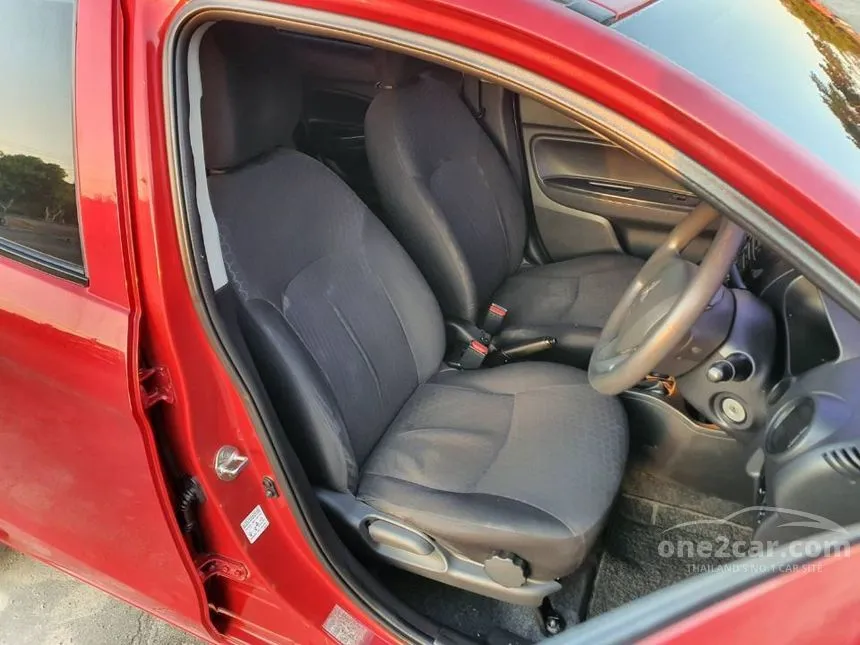 2013 Mitsubishi Mirage GL Hatchback