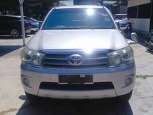 2011 Toyota Fortuner 2.7 V TRD Sportivo (A)