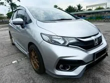 2019 Honda Jazz 1.5 V Hatchback Full Spec One Owner