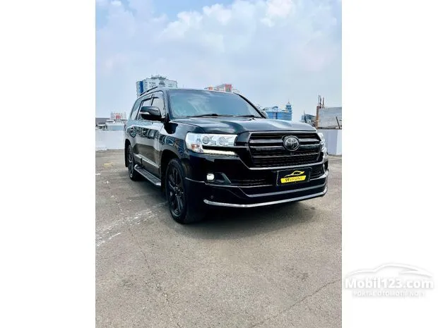 Jual Toyota Land Cruiser 200 Full spec Bekas di Indonesia Harga