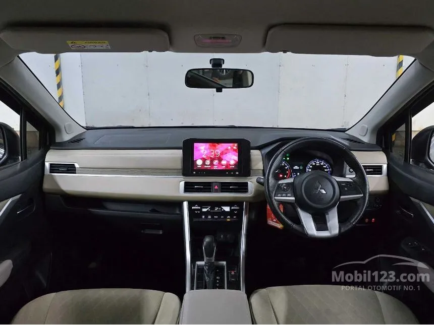 2022 Mitsubishi Xpander Ultimate MPV