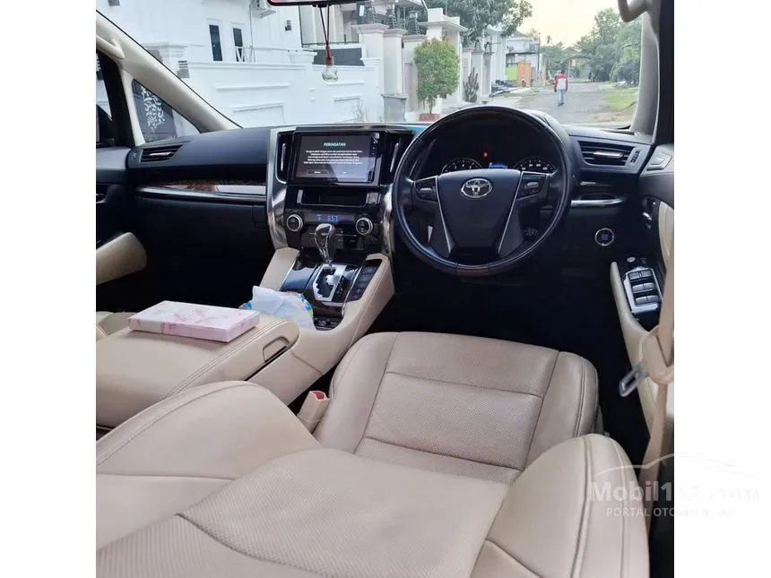 2021 Toyota Alphard G MPV