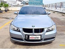 2005 BMW 320i
