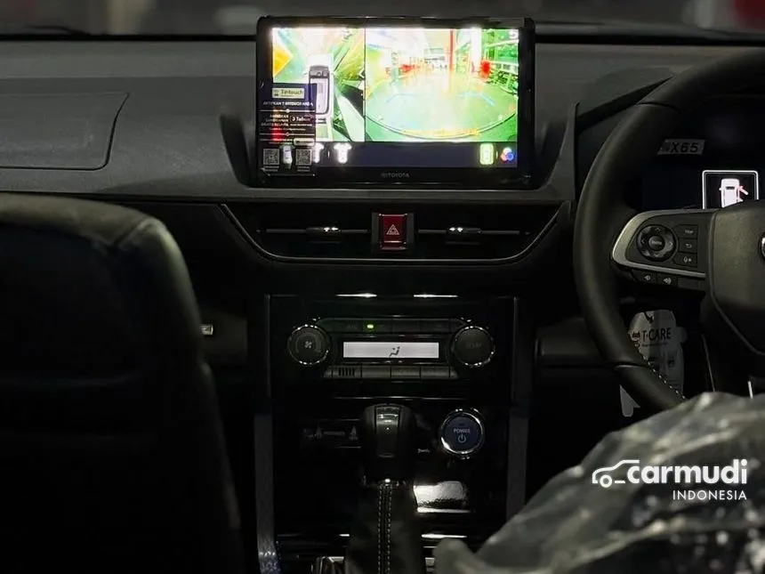 2026 Toyota Veloz V HEV MPV