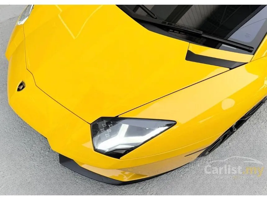 2017 Lamborghini Aventador S Coupe