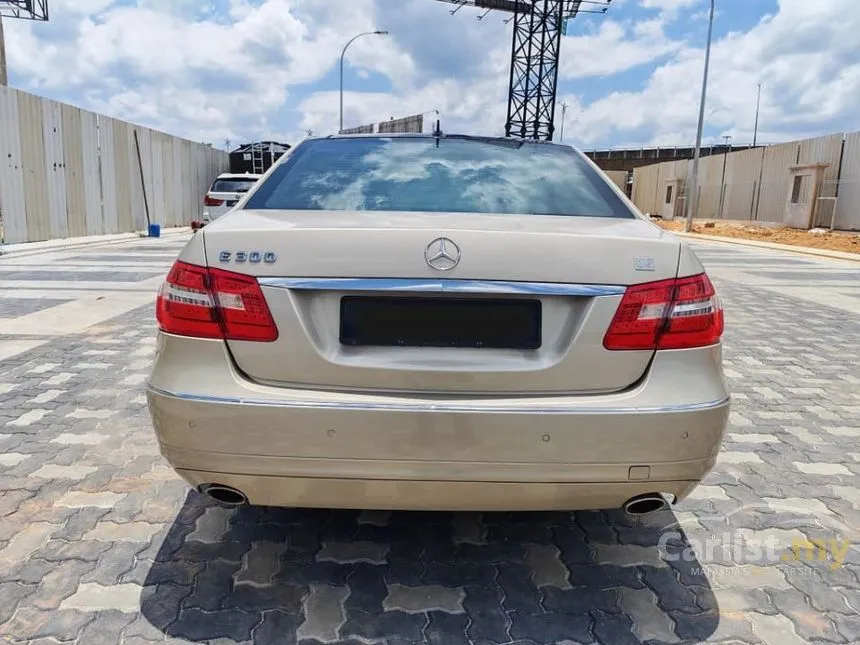 2010 Mercedes-Benz E300 Avantgarde Sedan