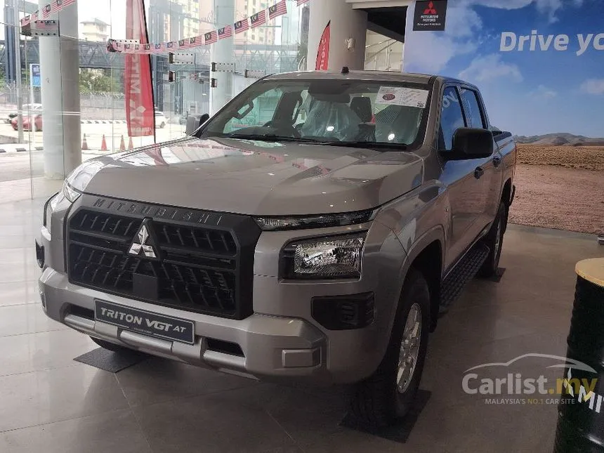 2025 Mitsubishi Triton GL Dual Cab 4X4 Pickup