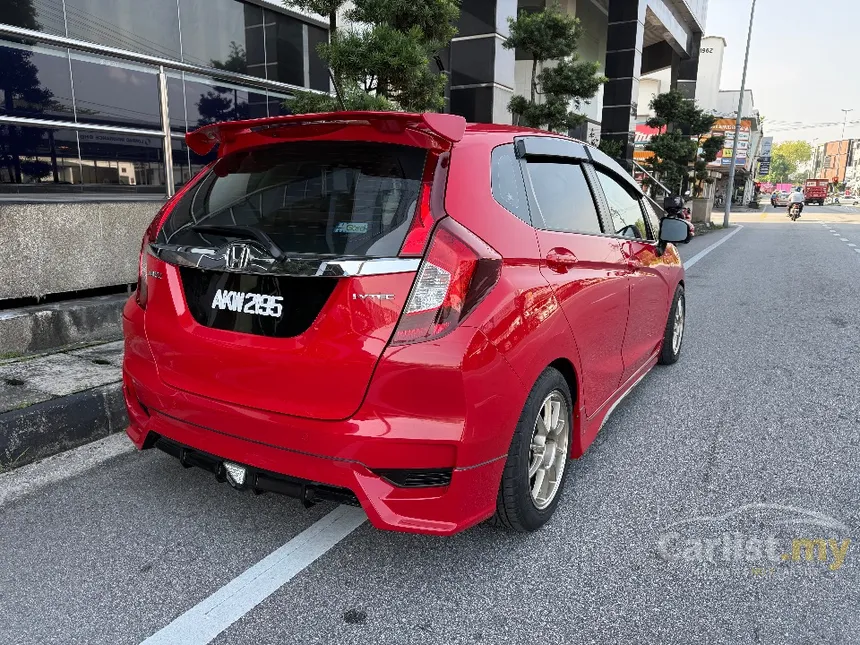 2017 Honda Jazz E Hatchback