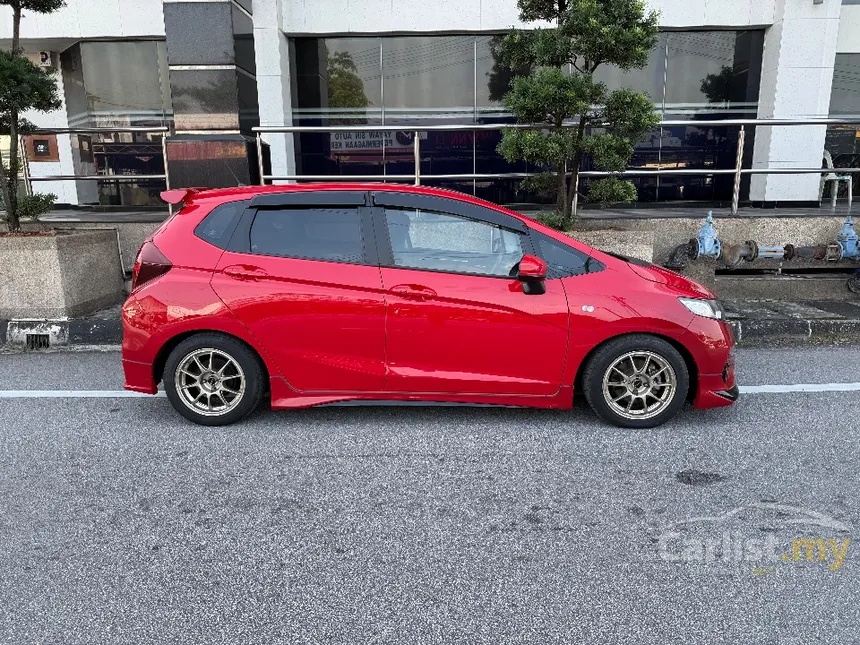 2017 Honda Jazz E Hatchback