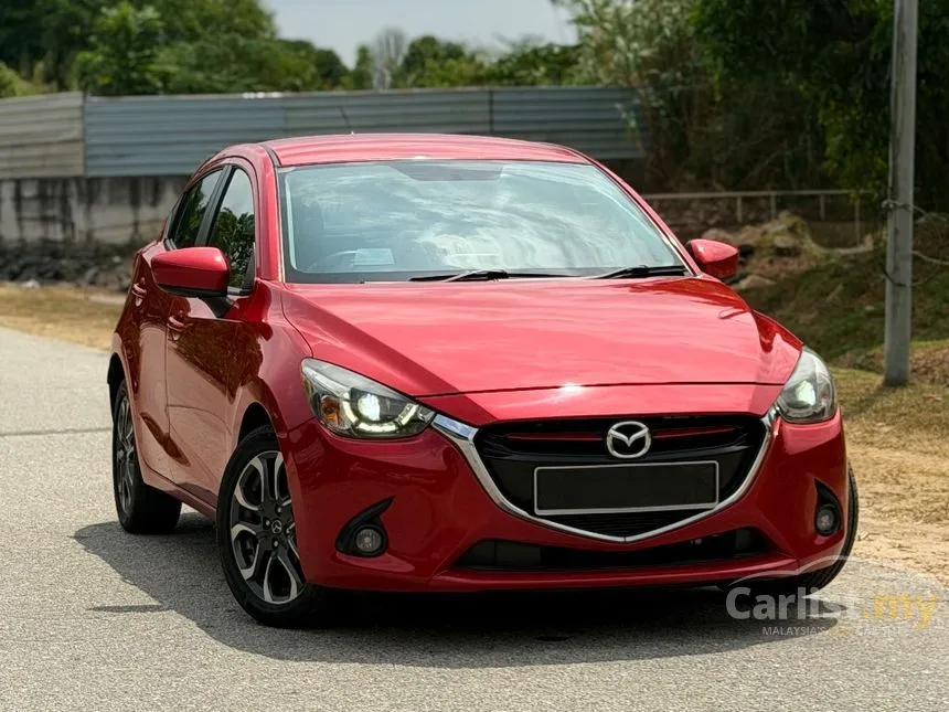 2017 Mazda 2 SKYACTIV-G (LED Headlight with DRL) Hatchback