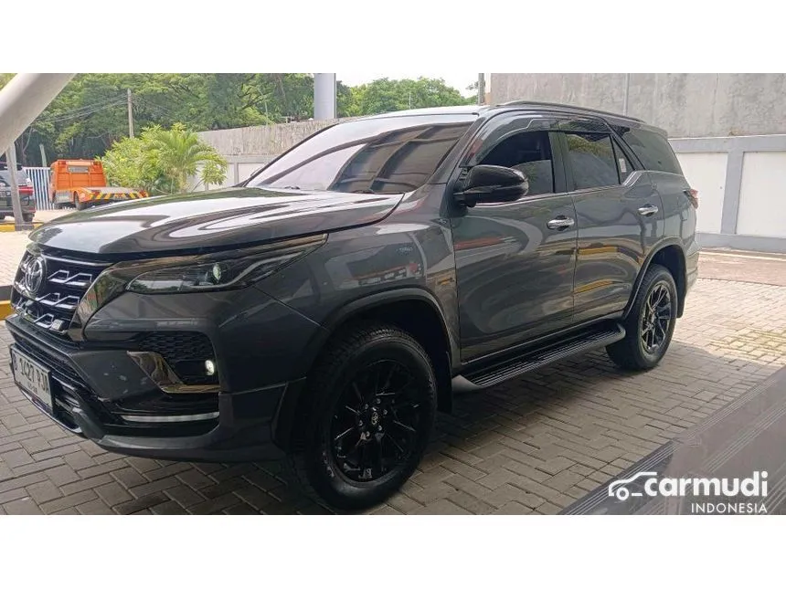 2022 Toyota Fortuner GR Sport 4X2 SUV