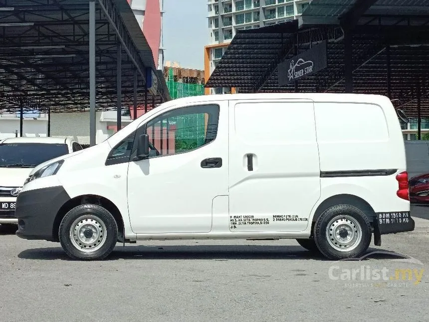 2021 Nissan NV200 Panel Van