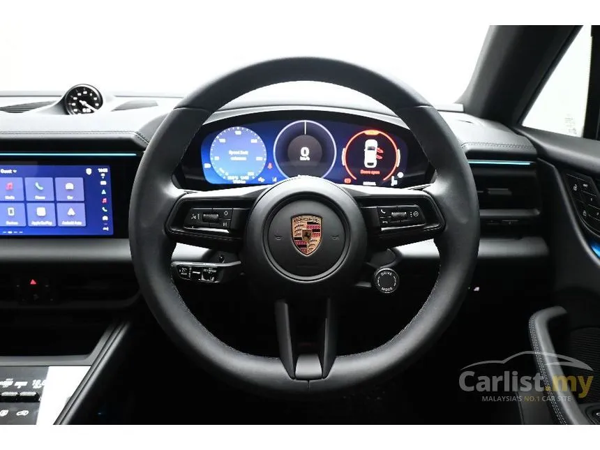 2025 Porsche Macan 4 SUV