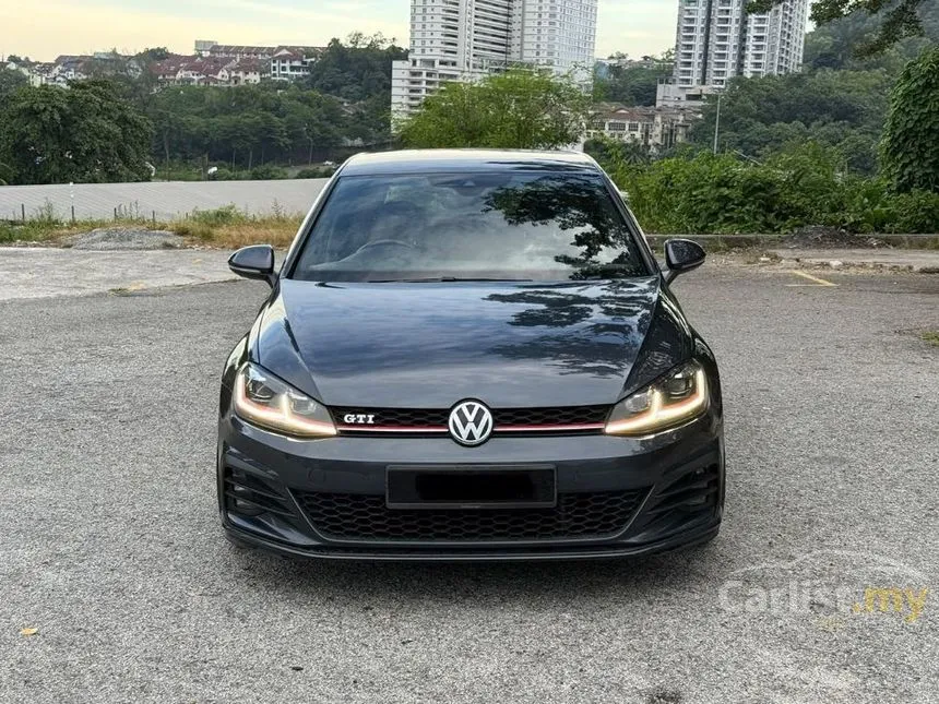 2018 Volkswagen Golf GTI Hatchback