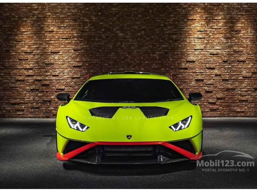 2024 Lamborghini Huracan STO Coupe