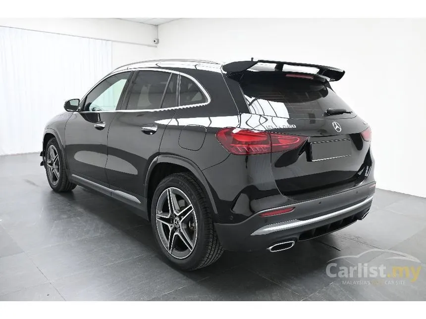 2025 Mercedes-Benz GLA250 4MATIC AMG Line SUV