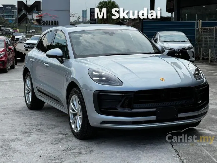 2023 Porsche Macan SUV