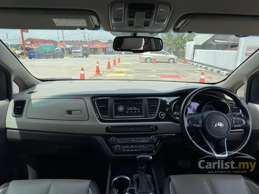 2018 Kia Carnival - MPV