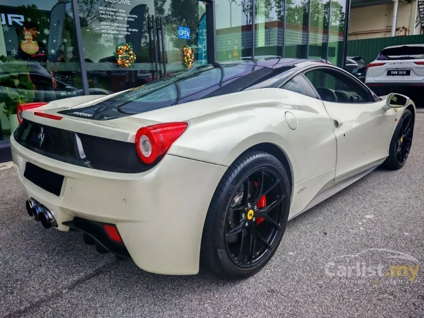 2013 Ferrari 458 Italia Coupe