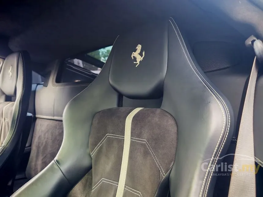 2013 Ferrari 458 Italia Coupe
