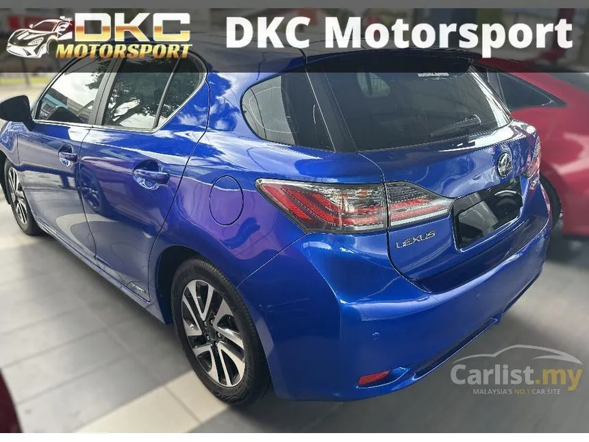 2011 Lexus CT 200h Hatchback