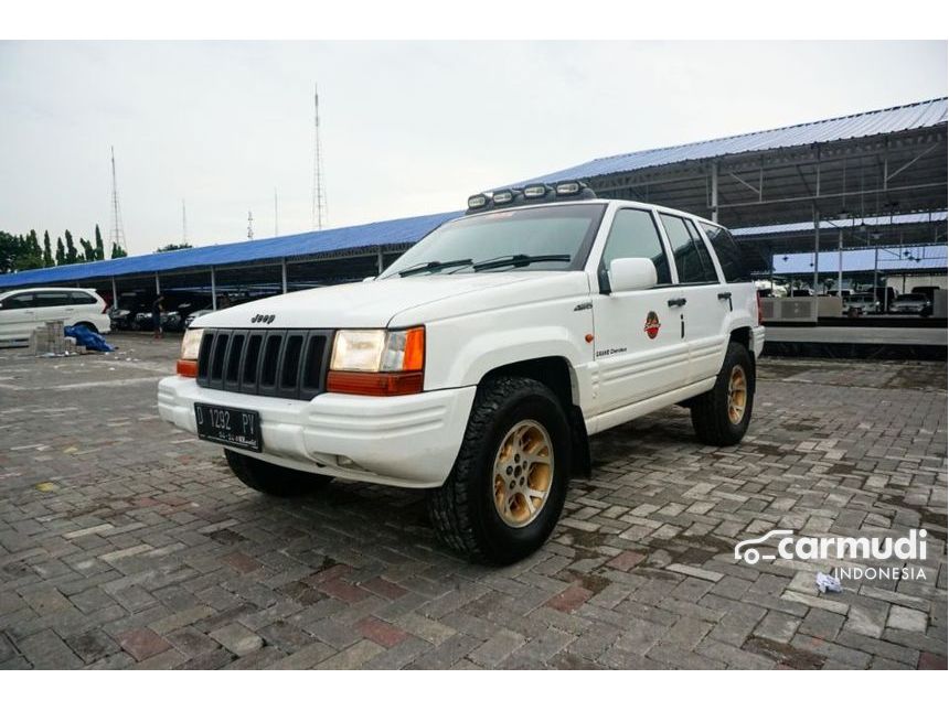 Jeep Grand Cherokee 2000 Limited 4 7 In Jawa Timur Automatic Suv White For Rp 138 000 000 7786526 Carmudi Co Id