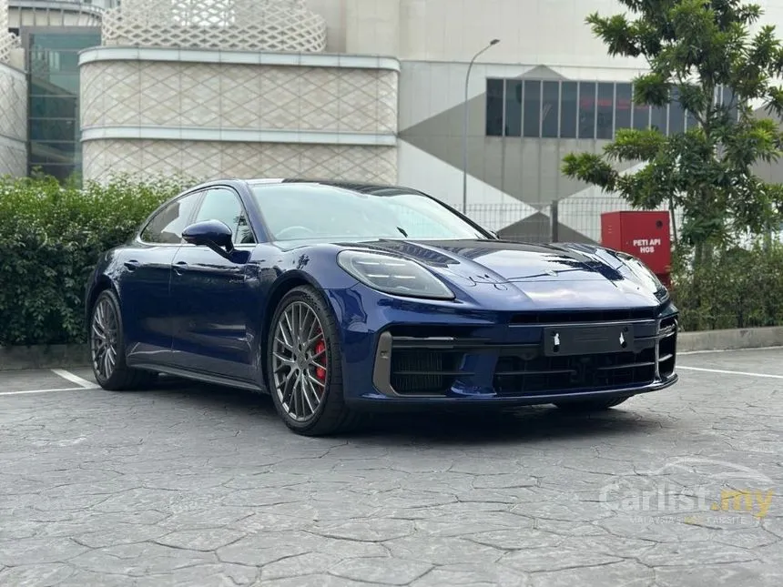 2017 Porsche Panamera Turbo Hatchback