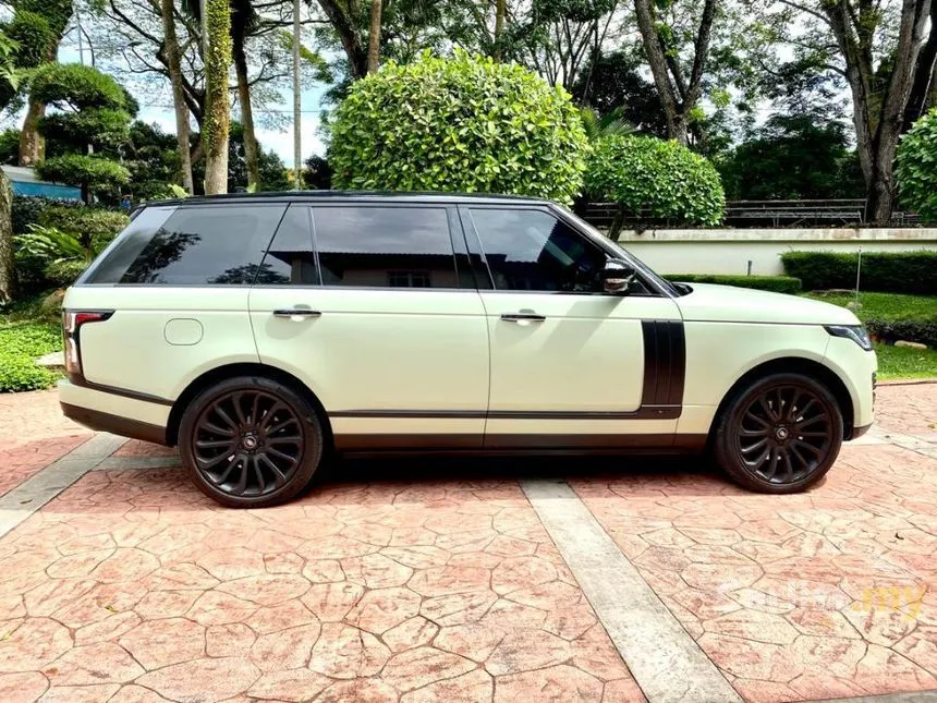 2015 Land Rover Range Rover Vogue SDV8 SUV