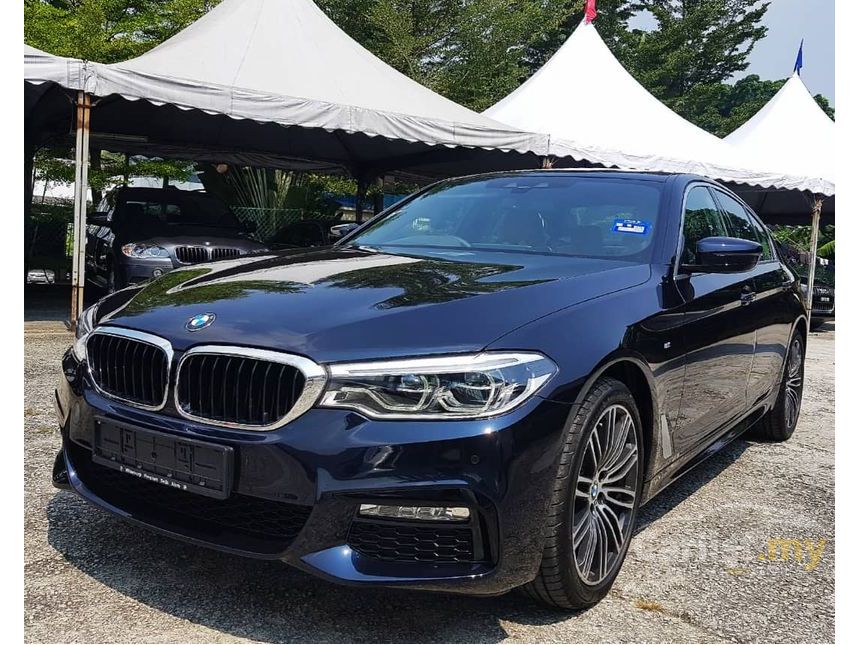BMW 530i 2018 M Sport 2.0 in Selangor Automatic Sedan Black for RM