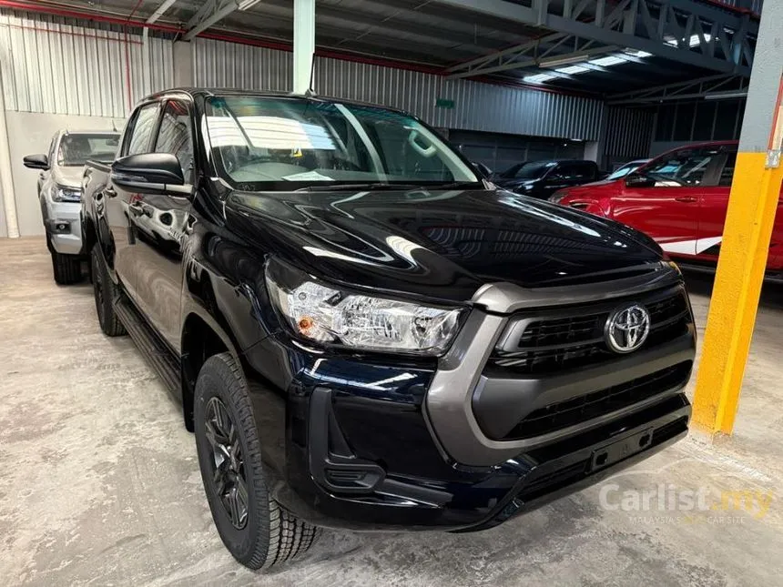 2026 Toyota Hilux E Dual Cab Pickup