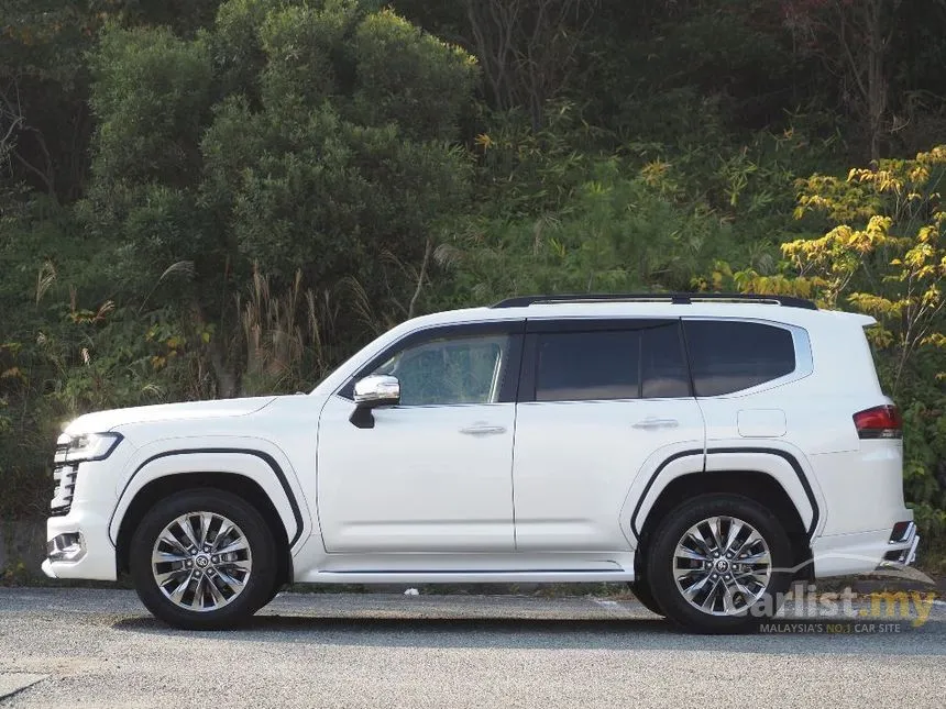 2023 Toyota Land Cruiser J300 ZX Modellista 7 Seater SUV