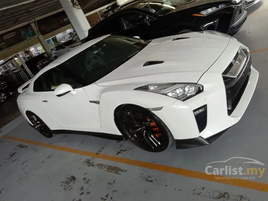 2017 Nissan GT-R NISMO Coupe