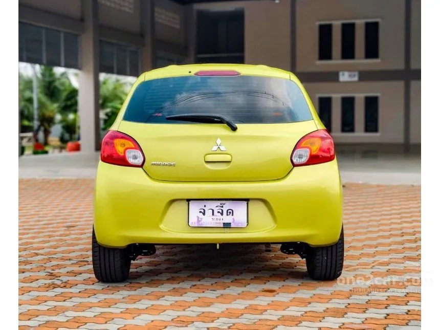2013 Mitsubishi MIRAGE GLX Hatchback