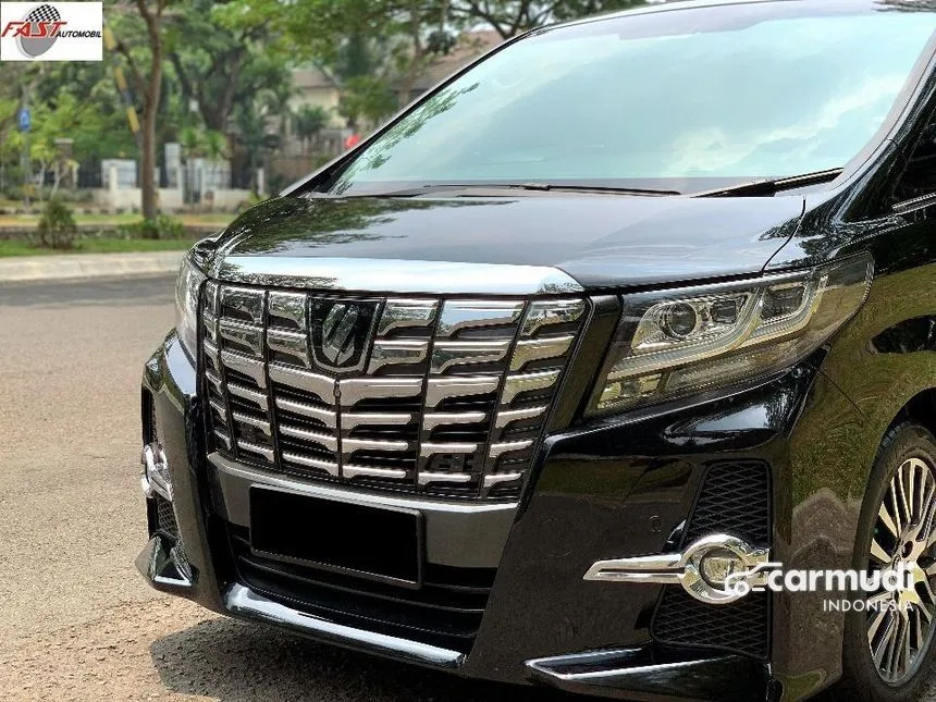 2015 Toyota Alphard SC MPV