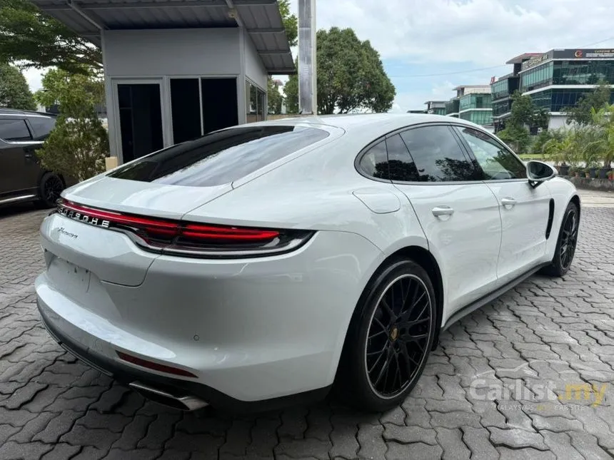 2021 Porsche Panamera Hatchback
